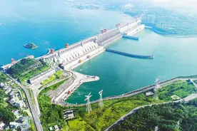 支撑华中 互济南北 联网全国 湖北电网升级全国“电力立交桥”图片