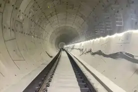 济南地铁4号线通车后的遐想图片