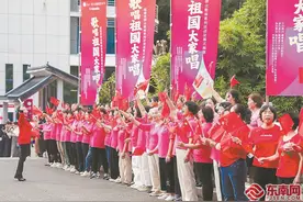 唱起来，赞美火红年代图片