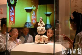 走进博物馆感受历史与文化图片