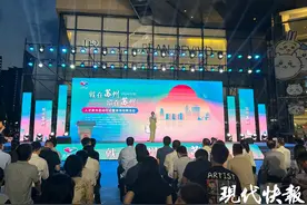 25家企业摆摊招聘，在苏州人才夜市感受不一样的“烟火气”图片