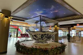 首家自营肯德基助力福建高速服务区升级图片