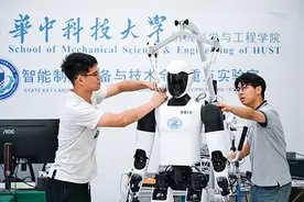 瞭望 | 高校探路拔尖创新人才培养新路径图片