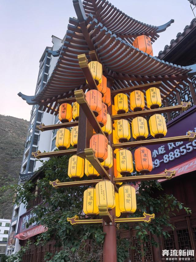 “如意甘肃·山水共鸣”①丨一街藏古今，武都万象街魅力绽放