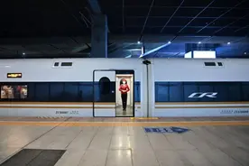 京津冀协同发展城市观察丨京津穿梭：半小时通勤改变了谁？图片