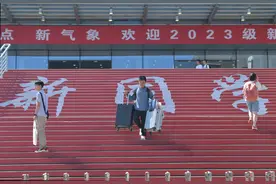 北京大学2023级新生今报到，新生畅聊最想去的北大“打卡地”图片