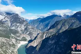 四川色龙村陈永强：将“偏远山村”打造成“世外桃源”图片