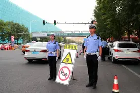 哈尔滨交警发布2025年中考停车指南图片