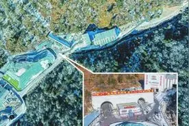 国道351夹金山隧道贯通图片