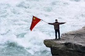 知名演员“悬崖照”爆火，切勿盲目跟风！图片