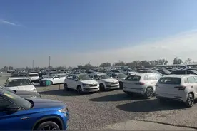 一线调查 | 新车当二手车卖！揭秘“0公里二手车”背后灰色产业链：主机厂清库、4S店冲量、出口车商跨境套利图片