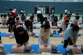 提升自救互救能力，长沙商贸旅游职院开展应急救护公益培训图片