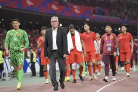 国足国际排名降至亚洲第14，下届亚洲杯或进死亡之组图片