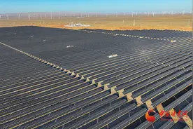 临泽：新能源点亮新未来图片