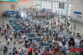 创下暑运历史新高！长沙火车南站到发旅客超2267万人次图片
