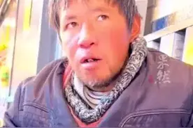 留美流浪博士已被安置好 家人将赴美与其见面 并不希望被打扰 知情人称其上学时属“天才” “神童”图片