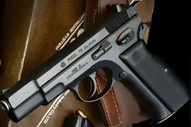 它是世界上最成功手枪之一 做工精良性能优秀 欧洲军工大国制造图片