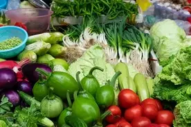 这6种蔬菜最好不要吃，特别是老年人绝对不能碰，没营养还伤身体图片