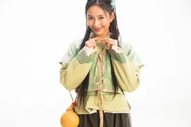 算命说，这4生肖女是天生富婆命，年龄越大富越多，贵三代人图片
