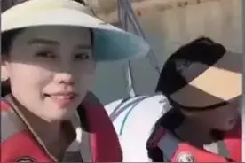 离婚后的俩95后宝妈带娃搭伙过日子：不用伺候男人图片