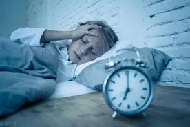 睡前默念这三个字，可以帮你快速入睡，解决无法睡眠的痛苦图片