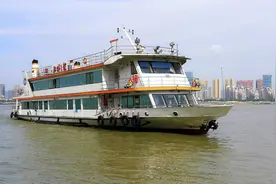 让老年人便利出行，各地有啥好办法？图片