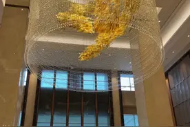 越来越多的五星级酒店徒有虚名竟然被亚朵全季开始吊打了图片