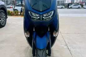 雅马哈NMAX 155，一万公里骑行感受。图片
