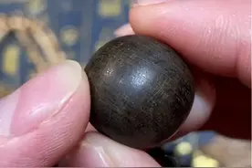 几百块钱一条的海南沉香手串是真的吗？真假沉香怎么分辨？图片