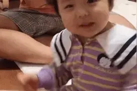 表情包 | 你继续说 我没在听图片