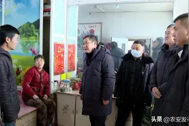 县委书记李树国深入基层开展践行“四下基层”调研活动图片