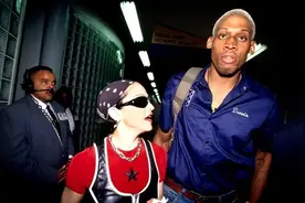 麦当娜：64岁仍在恋爱，一生100多情人，罗德曼和她交往俩月逃了图片