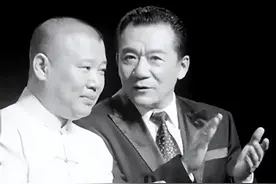 侯耀文15年前就已经帮徒弟郭德纲，规划好未来路线，果然是好师父图片