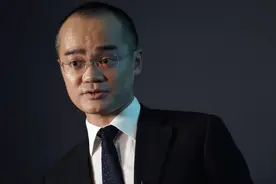 市值狂掉2万亿，美团王兴望“跌”兴叹图片