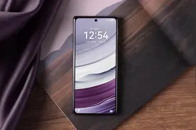 华为Mate X5+全新小艺，新春为你带来满满幸福感！图片