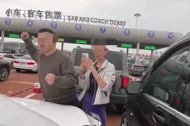 真反转了？奔驰加塞后续：网友直呼被骗，央媒发声，徐女士回应图片