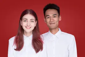 天津小伙娶乌克兰女硕士，因战火花几十万，将丈母娘接到中国定居图片