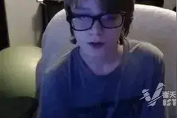 美国一13岁男孩或成为 世界首位通关《俄罗斯方块》的人 用38分钟打到157关 游戏达到分数上限直接宕机图片