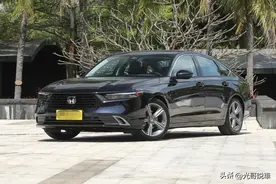 看完再买，中型轿车质量排行，英仕派冠军，雅阁第6，君越第8名。图片