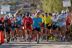 中国市场跑步鞋满意度TOP10：Brooks第8，安踏第7，美津浓进前三图片