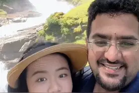 成都女孩远嫁沙特土豪，生活奢靡住别墅，出门被迫“头顶一块布”图片