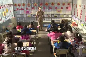 焦点访谈：抗震“父子兵”图片