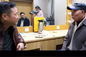 #李伯清  #刘卫东  #散打评书 和老师男神李贝贝讨论艺术的传承 @抖音短视频视频封面