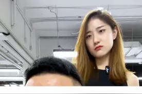 支付宝第一行都是用PHP写的。所以，PHP是世界上最好的语言，谁赞成，谁反对？#支付宝 #PHP #谁赞成谁反对 #代码 #程序员视频封面