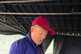 网红猪肉汤大爷遭遇网络暴力，最近心情低落差点抑郁了，这下麻烦了#我的乡村生活 #山东生活日记 #中国制造日 #美食 #山东美好推荐官 #农村美食 #乡村味道 #探店达人培养计划 #美食分享 #我的农村生活 #探店达人 #农村 #美食教程 #美食趣胃计划 #美食分享官 #探店创作者扶持计划 #农村生活 #美食vlog #抖音美食创作者 #探店山东 #探店vlog视频封面