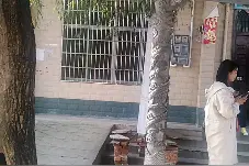 一脚踏三省的河南省荆紫关镇界限碑文化墙