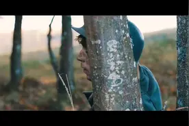 面对受伤的苏联士兵，德国新兵不忍开枪，还得老兵出手！视频封面