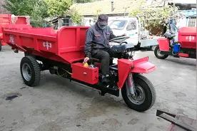 重型电瓶矿山三轮车，7.5千瓦电机，载重量4吨，静音环保，防爆
