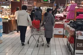 山西介休五线小城老百性最关心的肉蛋菜价如何呢？