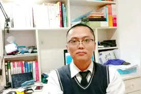 老年手机被加流量套餐，投诉后完美解决: 退款改回原套餐视频封面